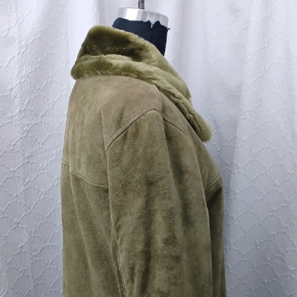 Dennis Basso Green Teddy Jacket with Plush Collar - Picture 5 of 13